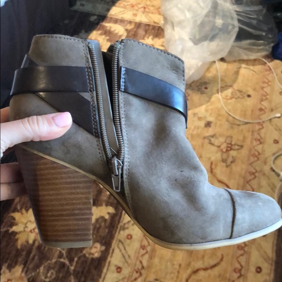 Booties - Picture 4 of 6